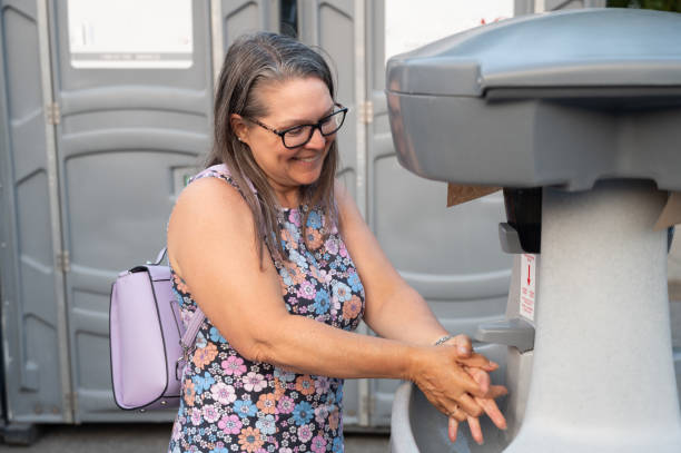 Best Porta potty rental near me  in Shandon, CA